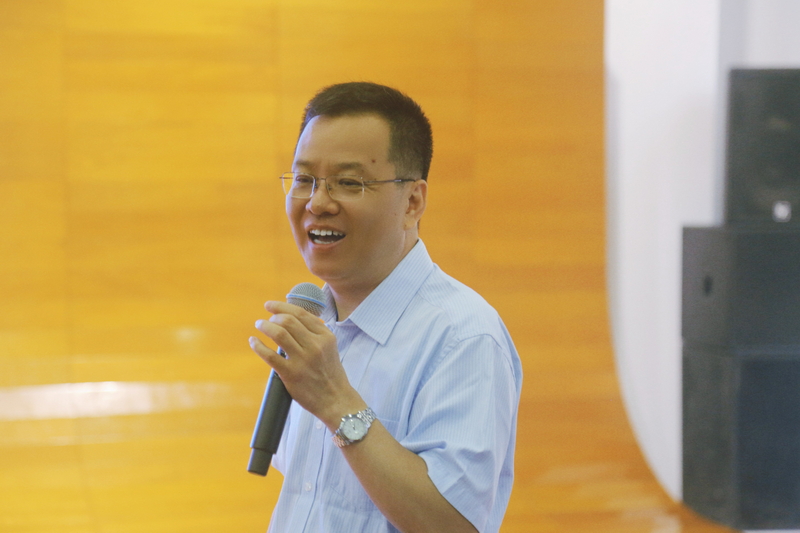 程晓堂教授_调整大小.jpg