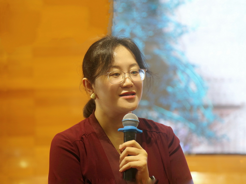 王筱晶副教授_调整大小.jpg